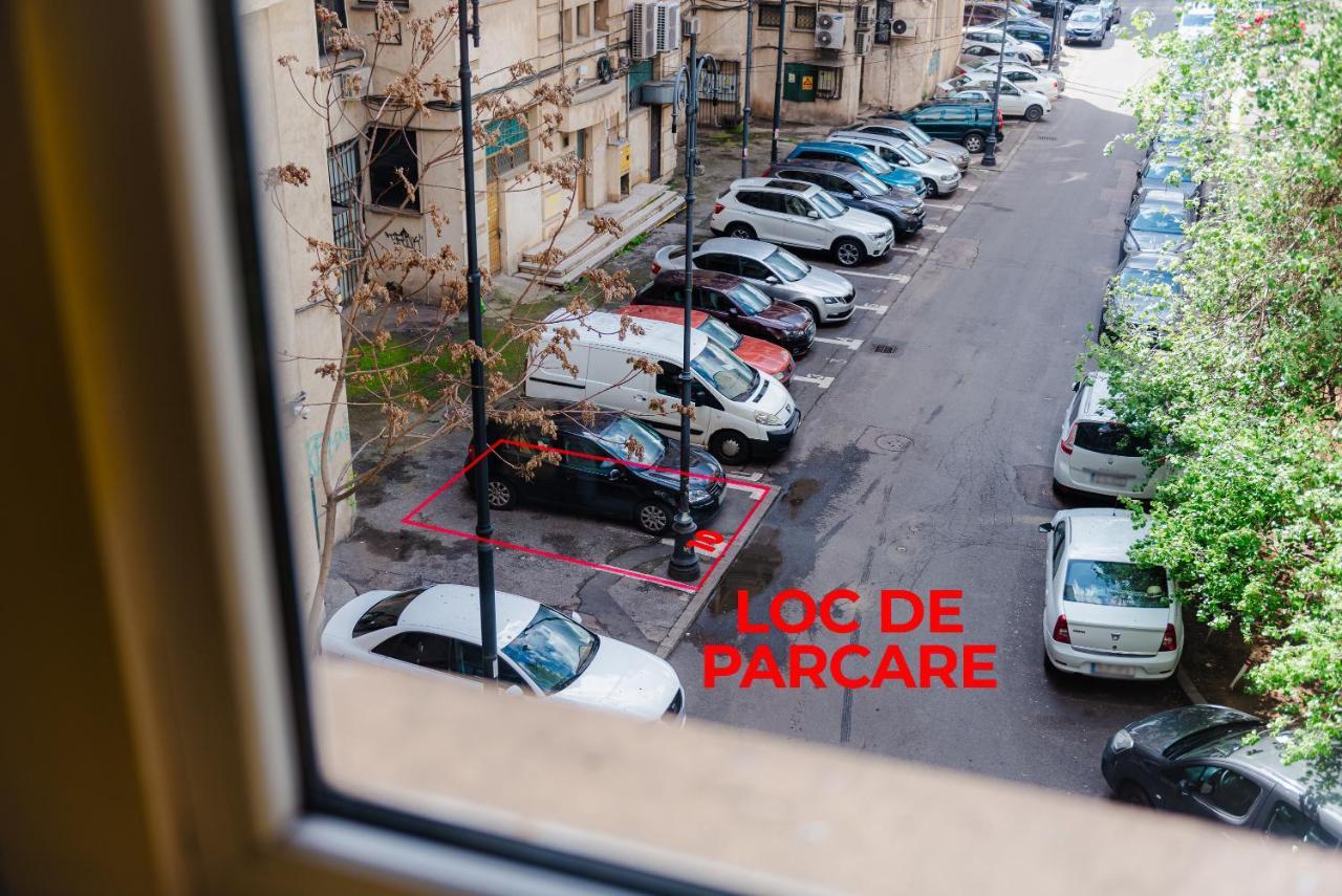 Comfy Apartment With Private Parking And Netflix Bucharest Luaran gambar