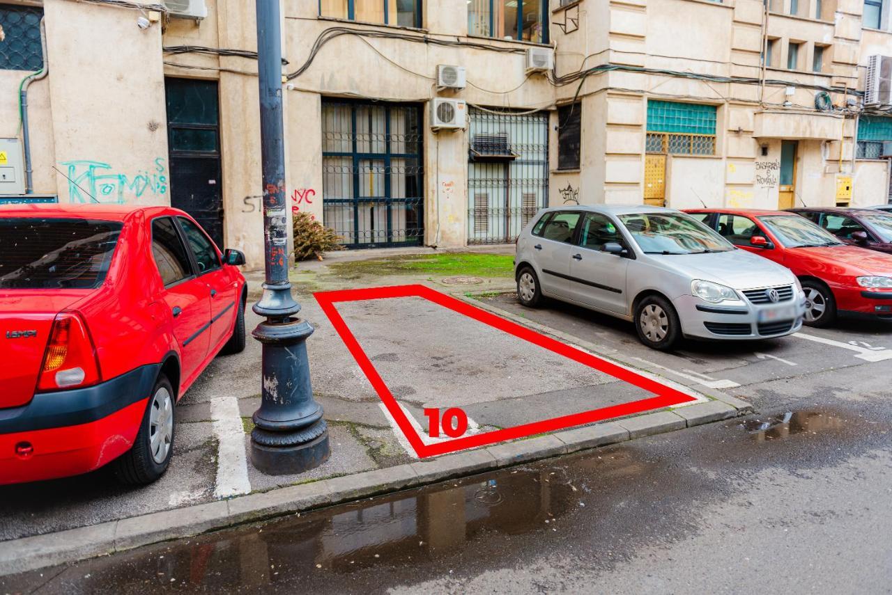Comfy Apartment With Private Parking And Netflix Bucharest Luaran gambar